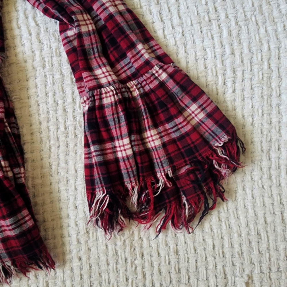 Plaid Ruffle Top - Picture 4 of 4